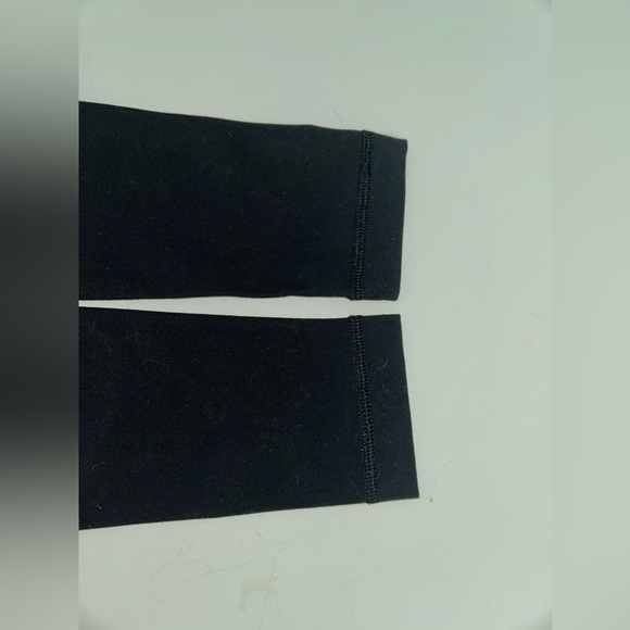 Lululemon Reversible Wunder Under pants - Good Used Condition - Picture 4 of 10